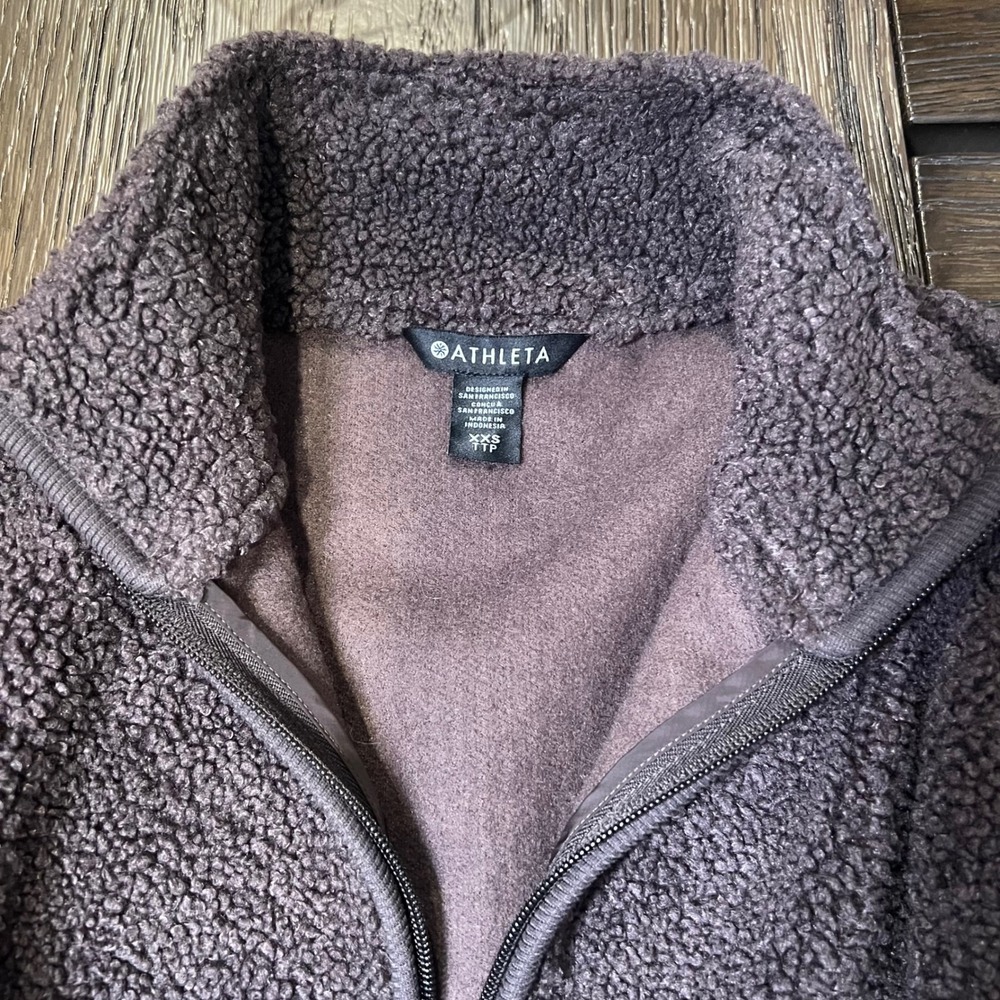 Athleta In the Clouds 1/4 Zip Pullover Sweater XXS Brown Cropped Sherpa EUC - Picture 7 of 9